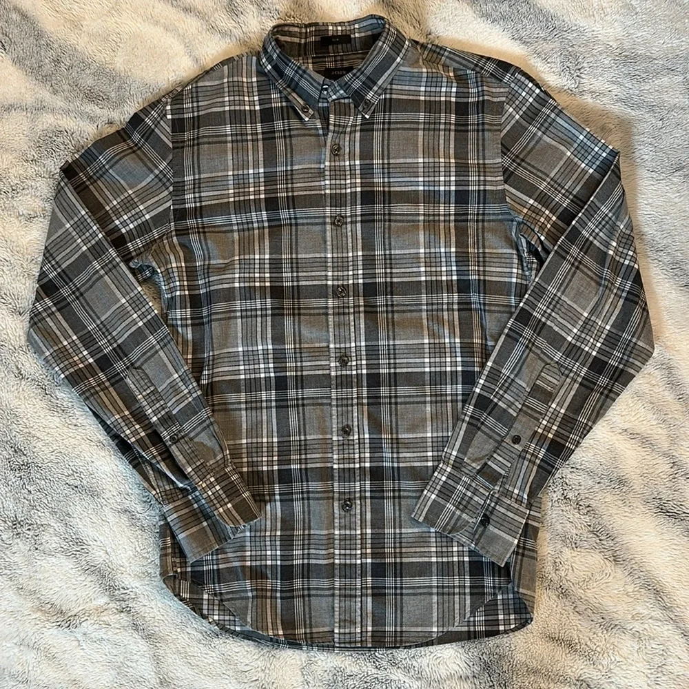 J. Crew plaid slim fit casual button down long sleeve shirt